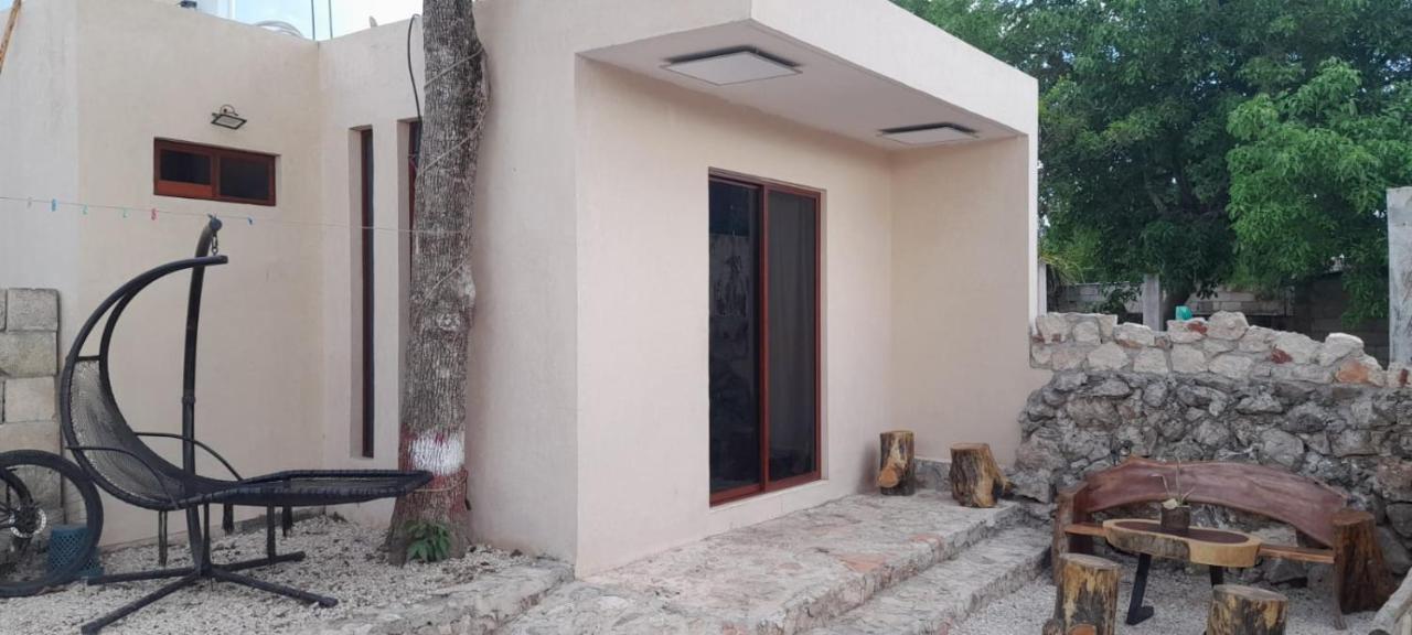 Casa Los Jarochos Valladolid  Exterior photo